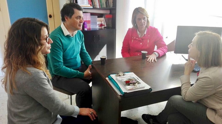 La Junta de Andaluc�a suprime unidades educativas  en el Colegio Arco Iris de Motril